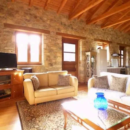 Βίλα Luxurious Mansion In Olive Grove & View To Mystras Σπάρτη